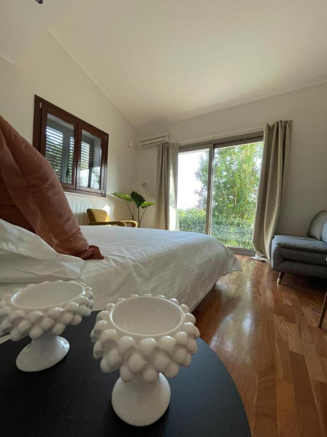 The Room Syracuse ภายนอก รูปภาพ