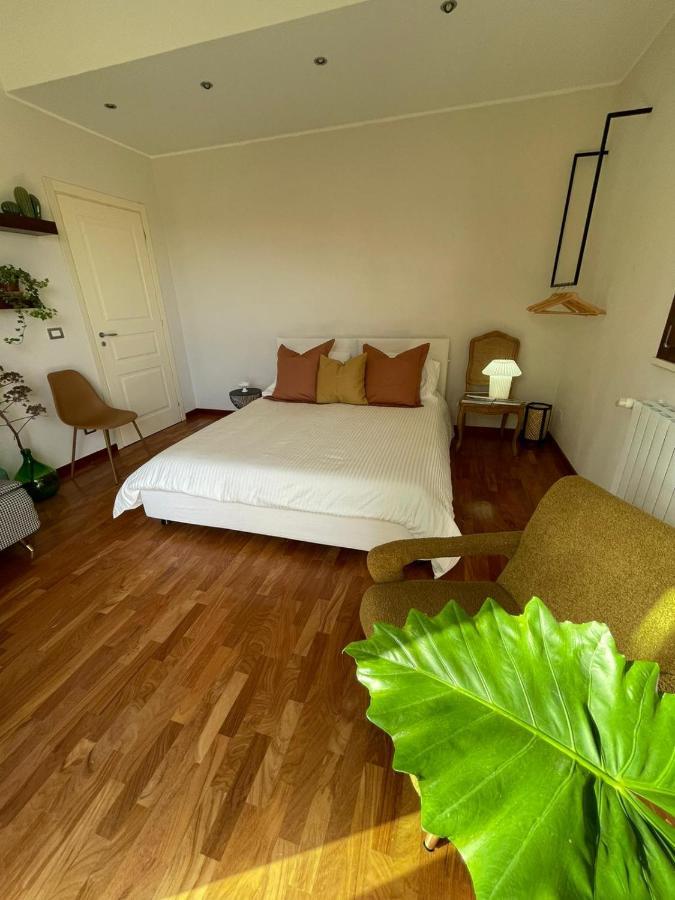 The Room Syracuse ภายนอก รูปภาพ