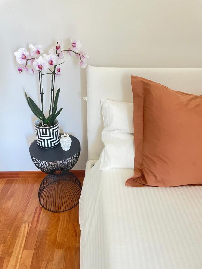 The Room Syracuse ภายนอก รูปภาพ